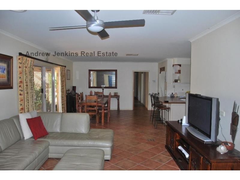 179 Hughes Street, Barooga NSW 3644