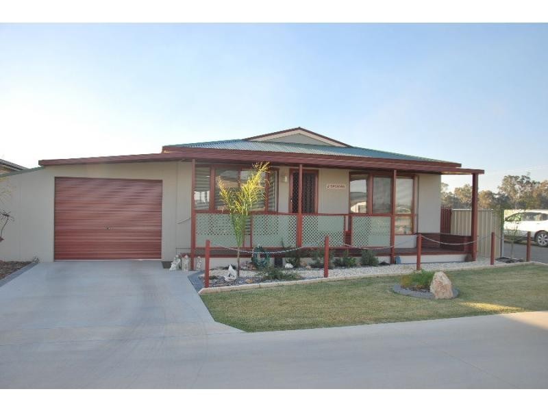 2 Savanna Drive, Green Palms Village, Cobram VIC 3644