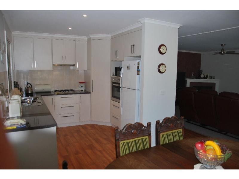 2 Savanna Drive, Green Palms Village, Cobram VIC 3644