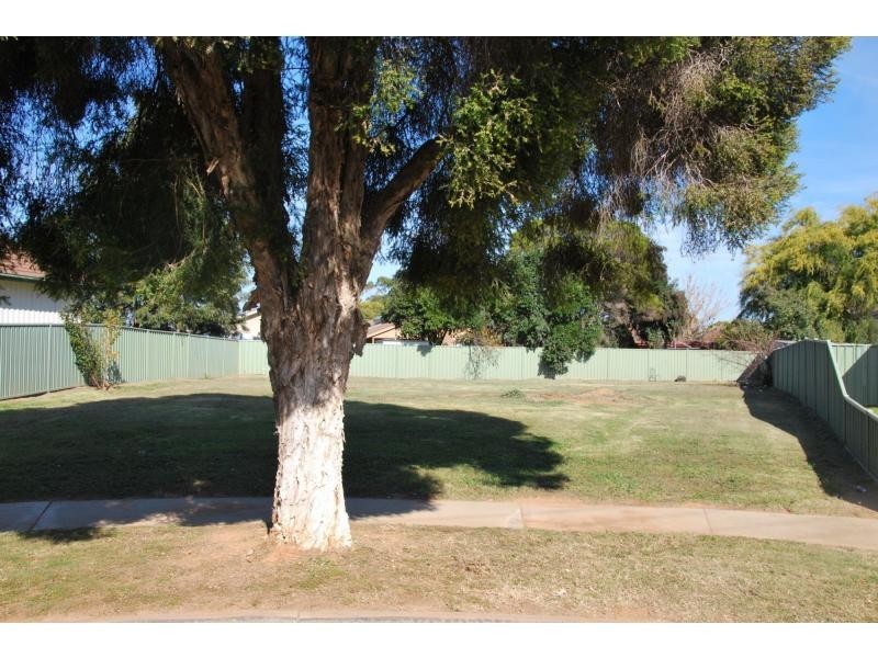 5 Cedar Court, Cobram VIC 3644
