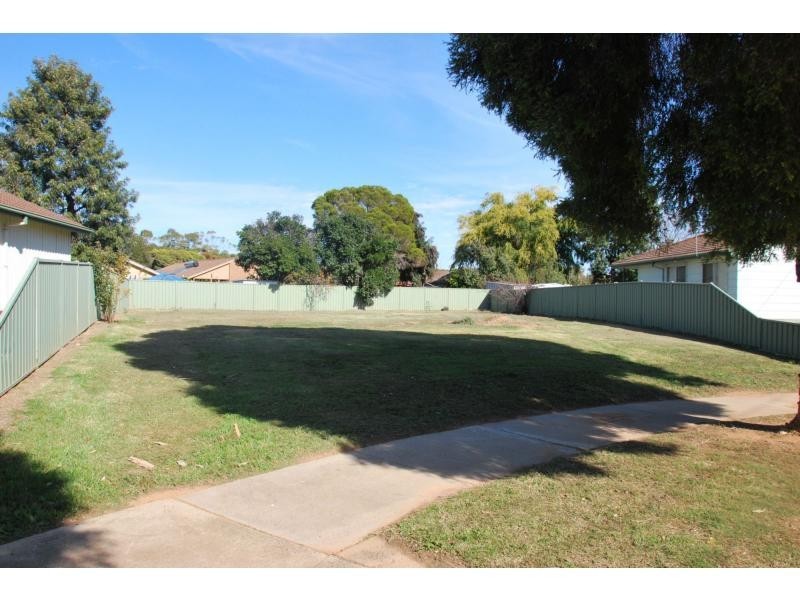 5 Cedar Court, Cobram VIC 3644