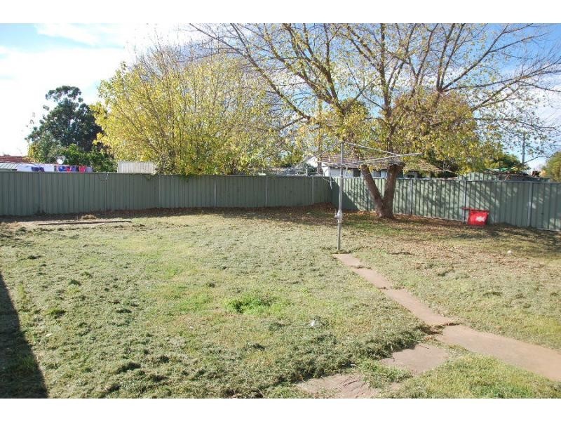 11 Acacia Street, Cobram VIC 3644