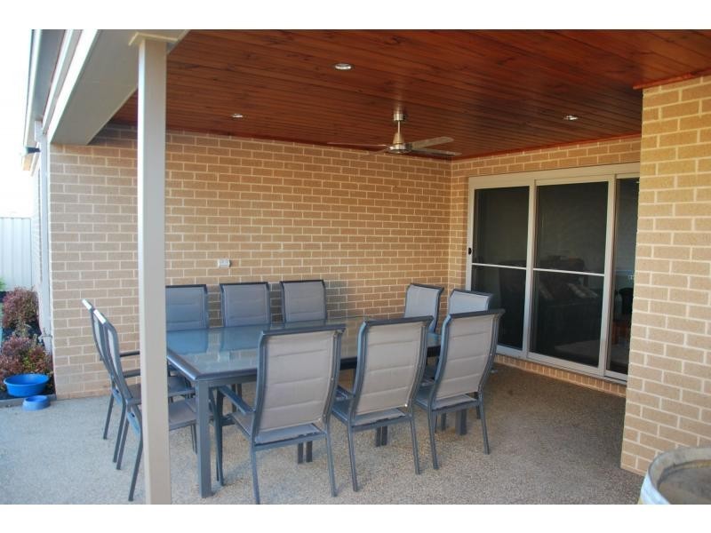 3 Young Street, Cobram VIC 3644