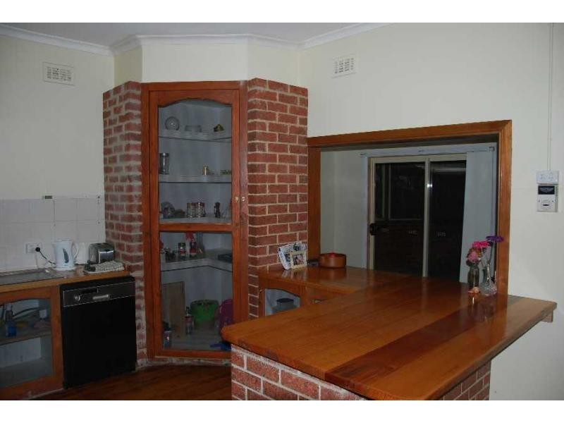 12 Thompson Avenue, Cobram VIC 3644