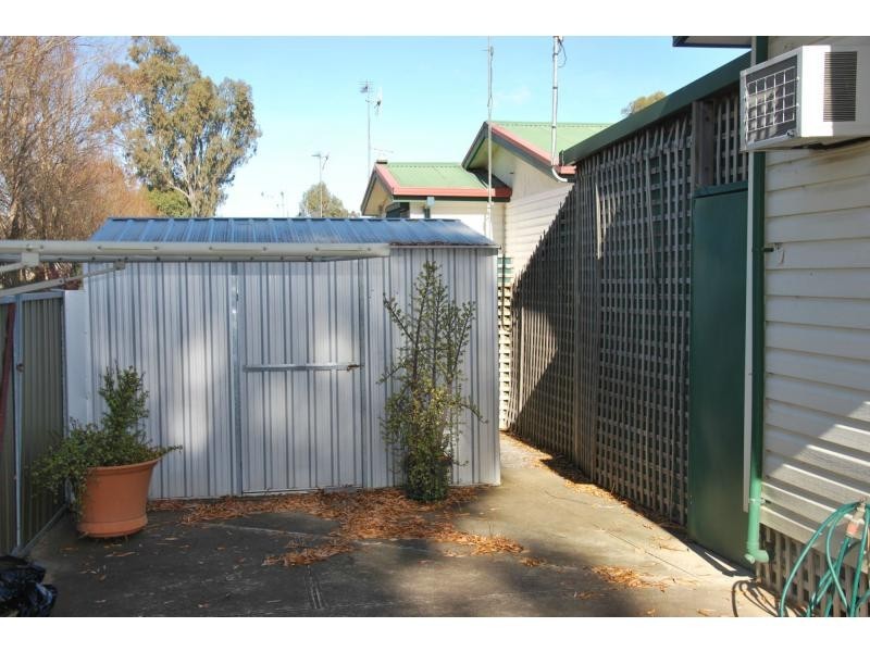 20 Oasis Drive, Oasis Village, Cobram VIC 3644