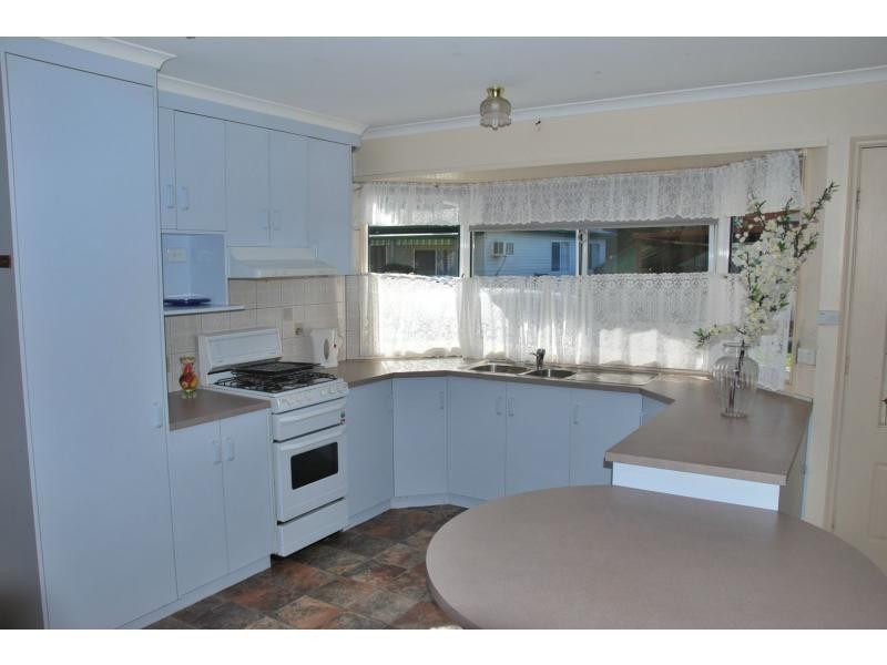 19 Allannah Street, Oasis Village, Cobram VIC 3644