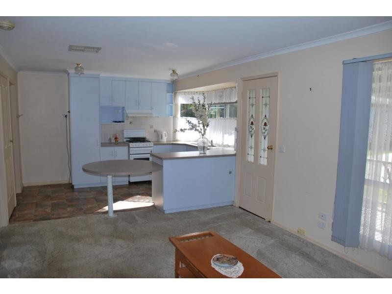 19 Allannah Street, Oasis Village, Cobram VIC 3644