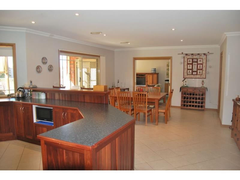 5 Collina Court, Cobram VIC 3644