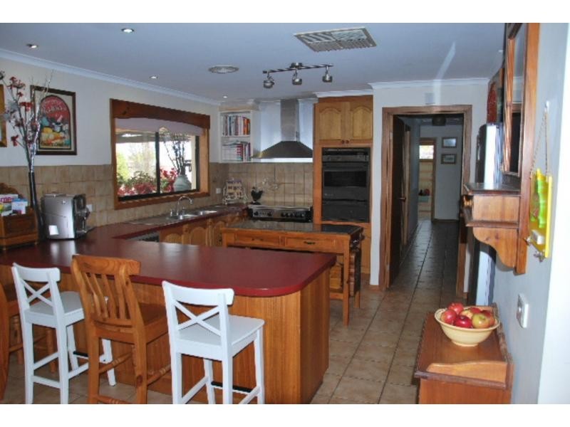 6 Hovell Court, Cobram VIC 3644