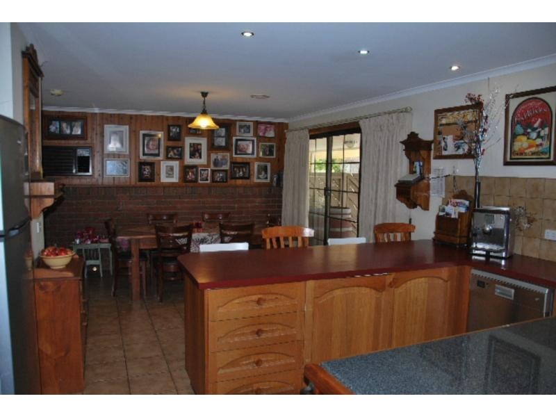 6 Hovell Court, Cobram VIC 3644