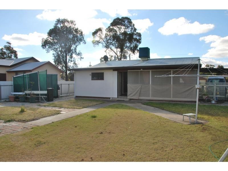 76 Mahonga Street, Jerilderie NSW 2716