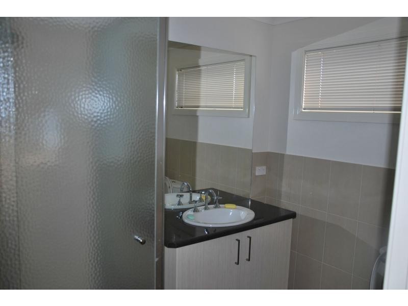 13 Rivertown Grove, Cobram VIC 3644