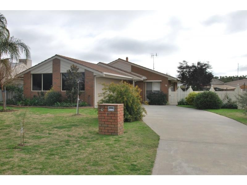 15 Anvil Street, Cobram VIC 3644