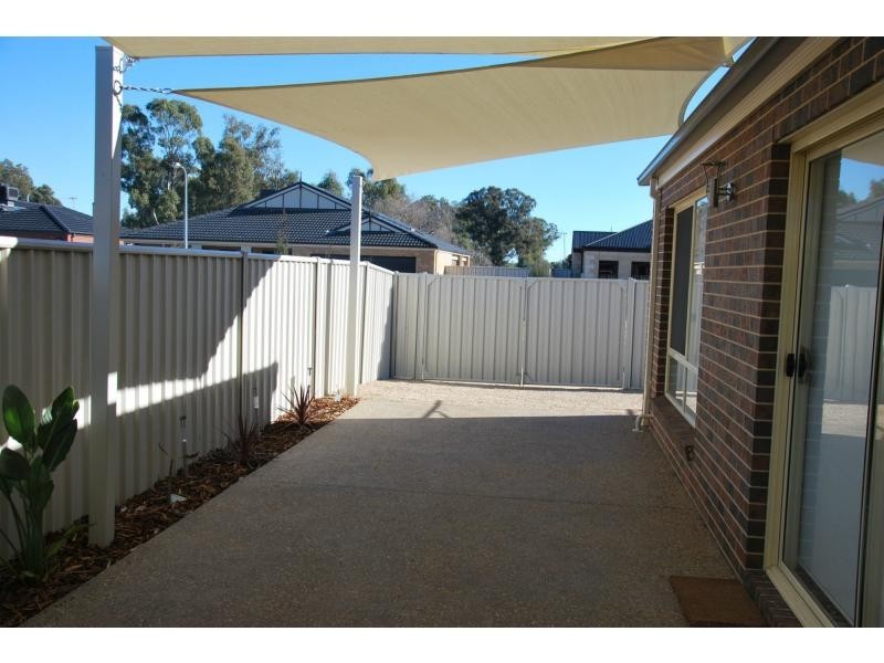 11 Nicolina Street, Cobram VIC 3644