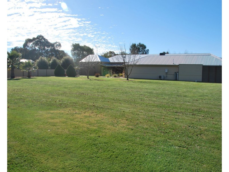 13 Catona Crescent, Cobram VIC 3644