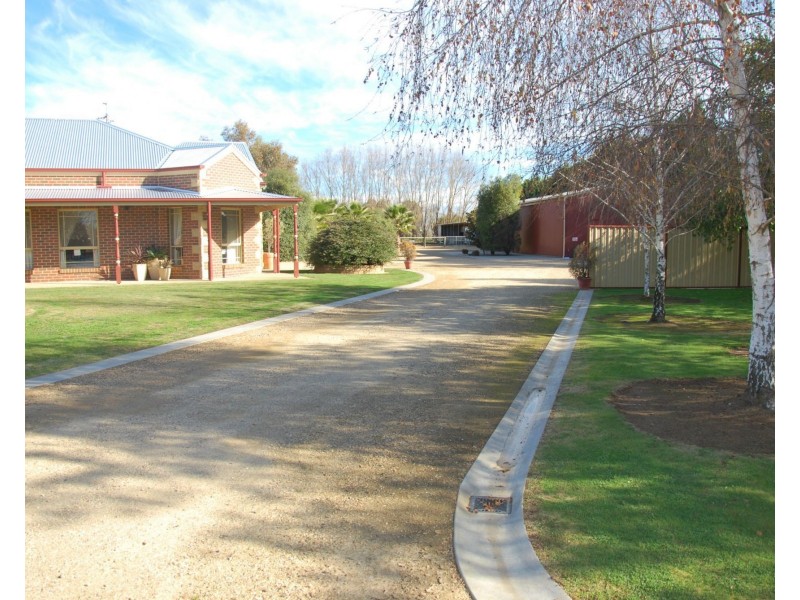 13 Catona Crescent, Cobram VIC 3644
