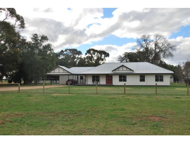 3514 Tocumwal Road, Barooga NSW 3644