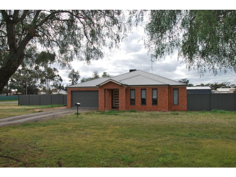 152-154 Jerilderie Street, Berrigan NSW 2712