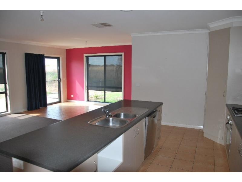 1 Katherine Court, Barooga NSW 3644