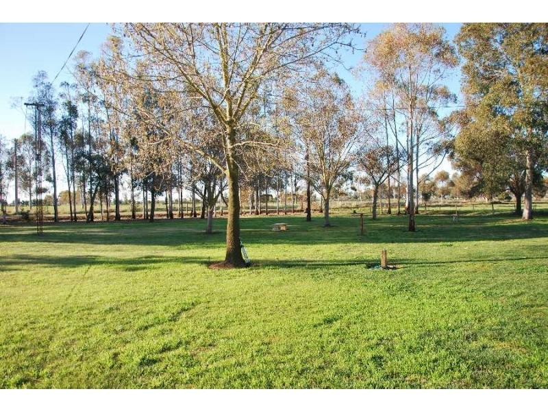 273 Montgomery Road, Yarroweyah VIC 3644