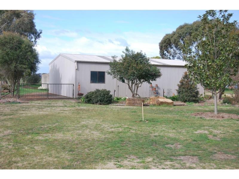101 Grinter Road, Cobram East VIC 3644