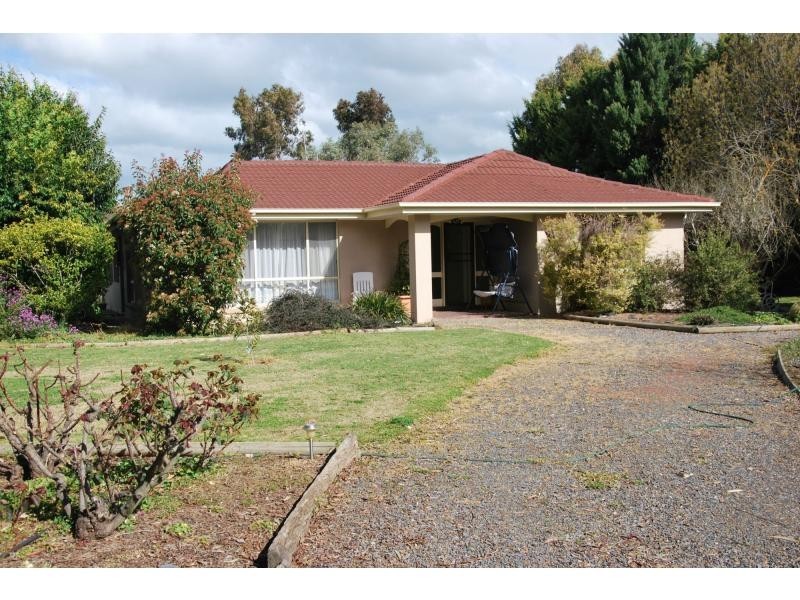 19 Catona Crescent, Cobram VIC 3644