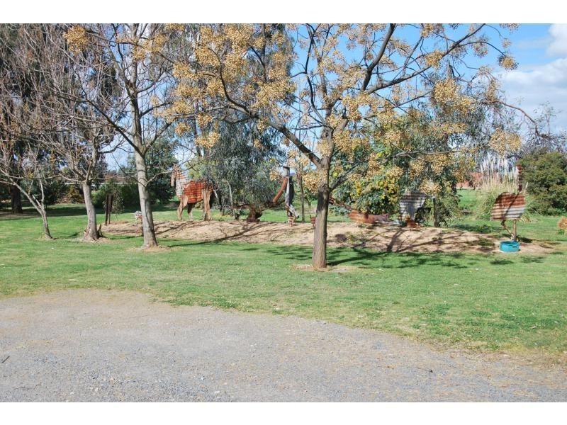 19 Catona Crescent, Cobram VIC 3644