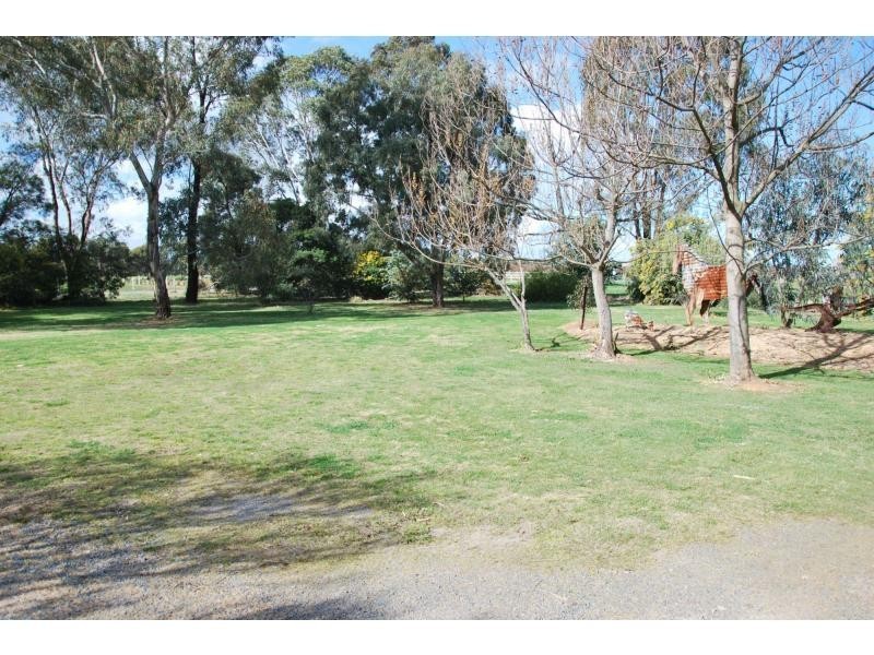 19 Catona Crescent, Cobram VIC 3644