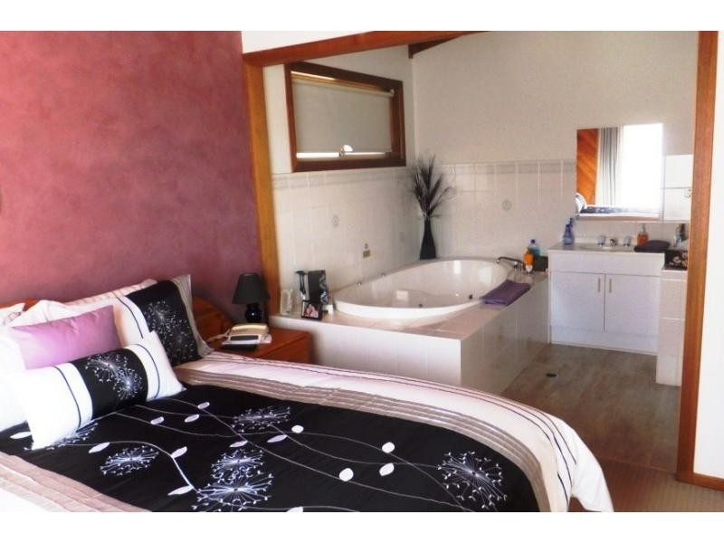 45 Budd Street, Berrigan NSW 2712