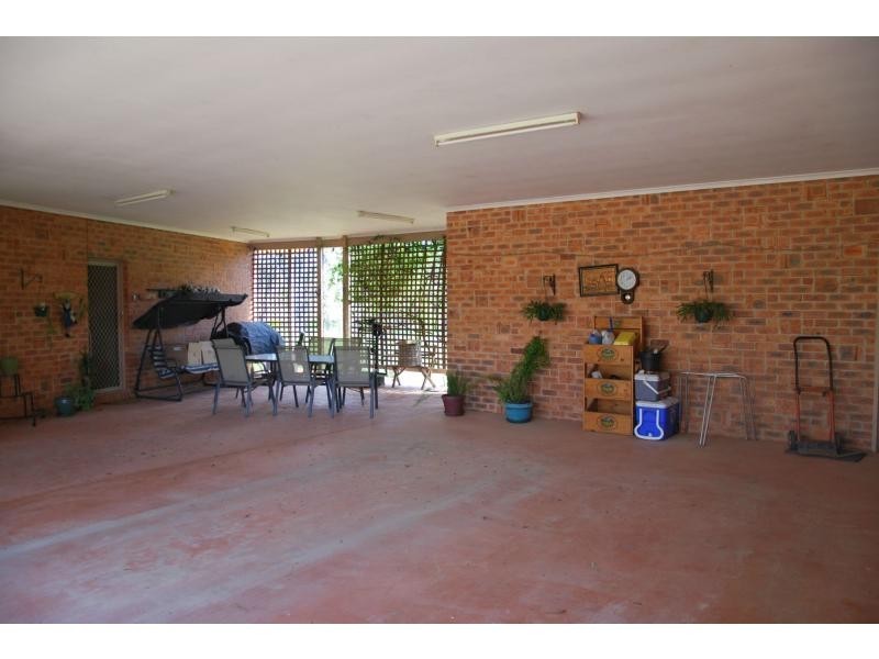 11 Marion Drive, Tocumwal NSW 2714