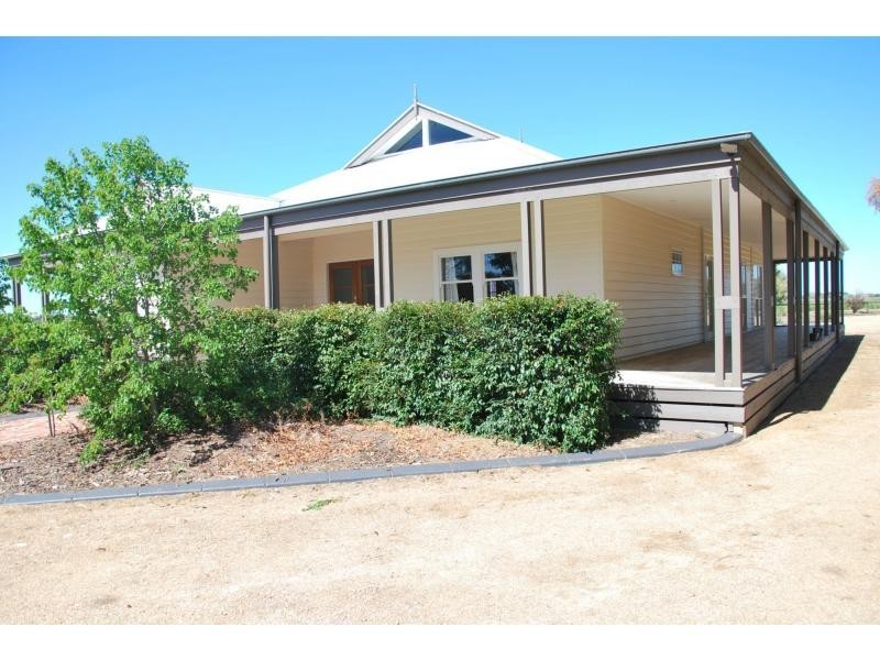 303 Macarthur Road, Yarroweyah VIC 3644