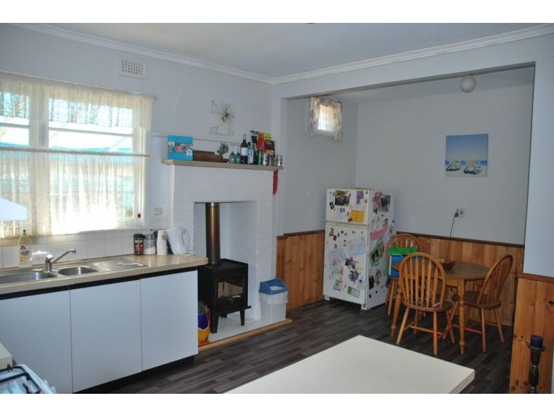 22 Charles Street, Cobram VIC 3644