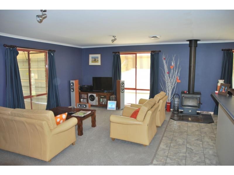 18 Irene Street, Cobram VIC 3644