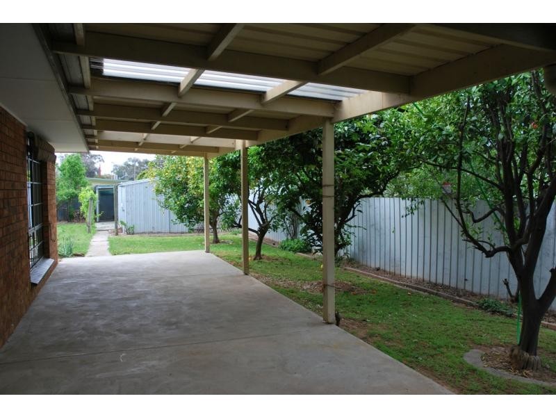 19 Rowe Street, Numurkah VIC 3636