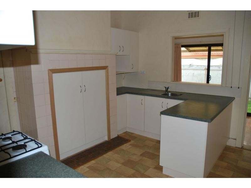 18 Mookarii Street, Cobram VIC 3644