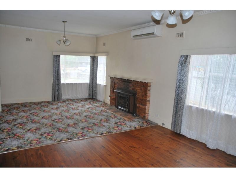 18 Mookarii Street, Cobram VIC 3644