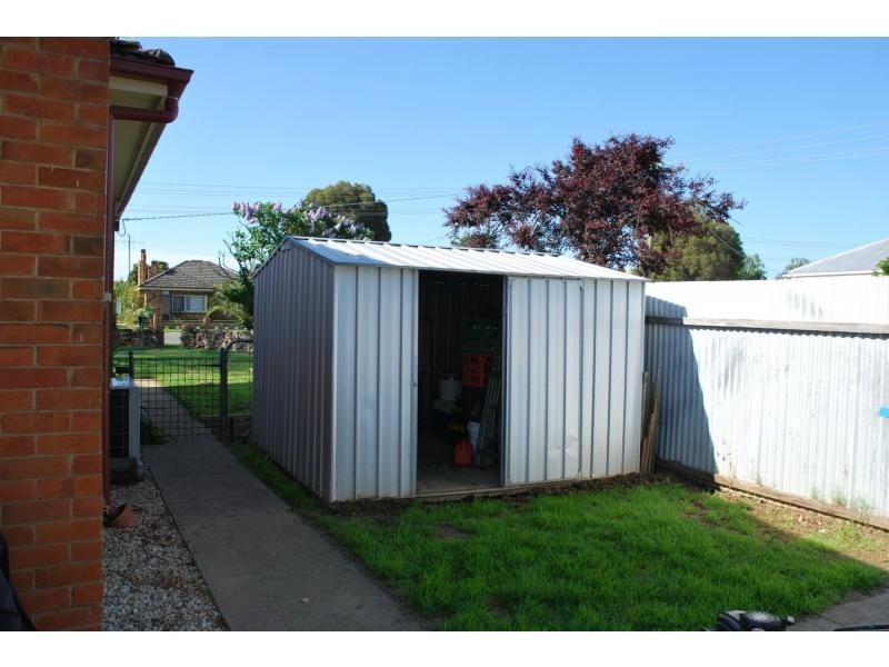 18 Mookarii Street, Cobram VIC 3644