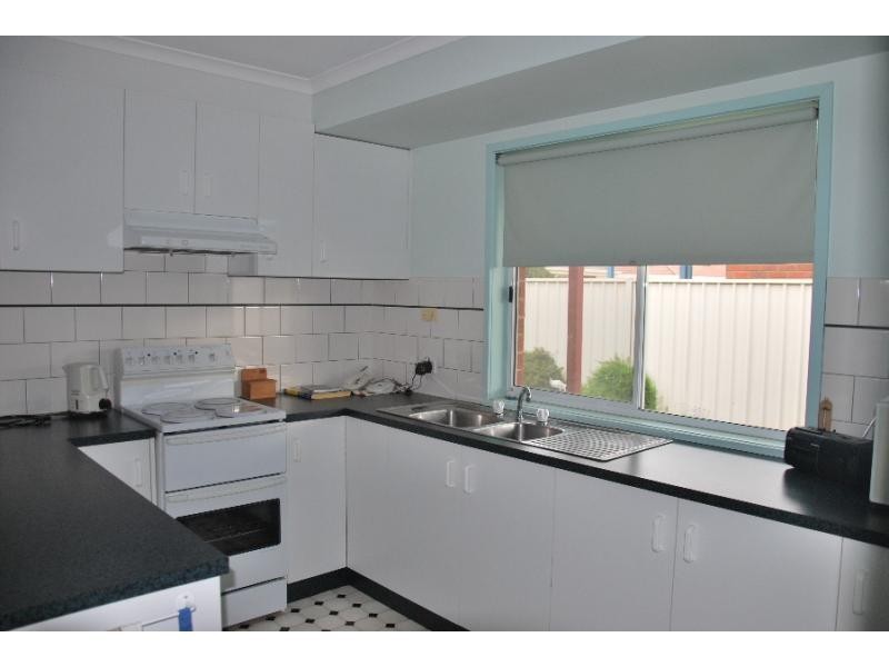 Unit 1/71 Campbell Road, Cobram VIC 3644