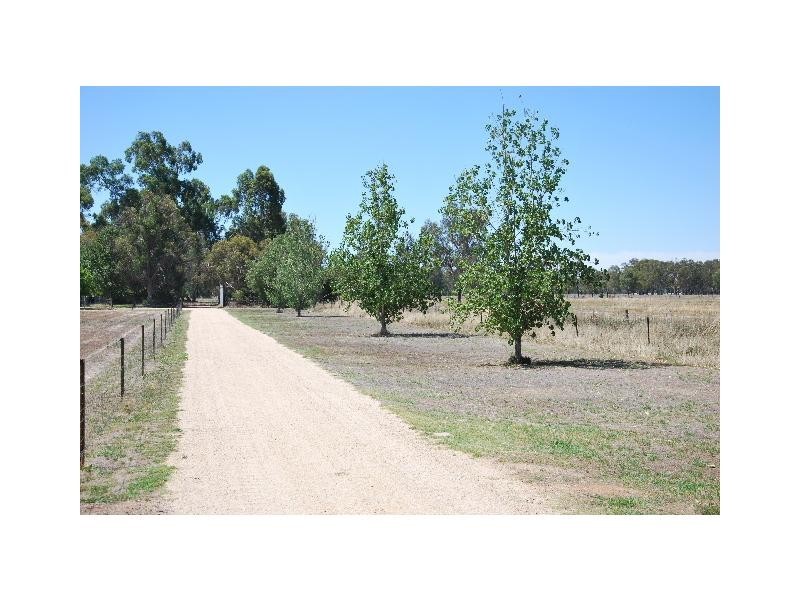 3836 Murray Valley Highway, Cobram VIC 3644