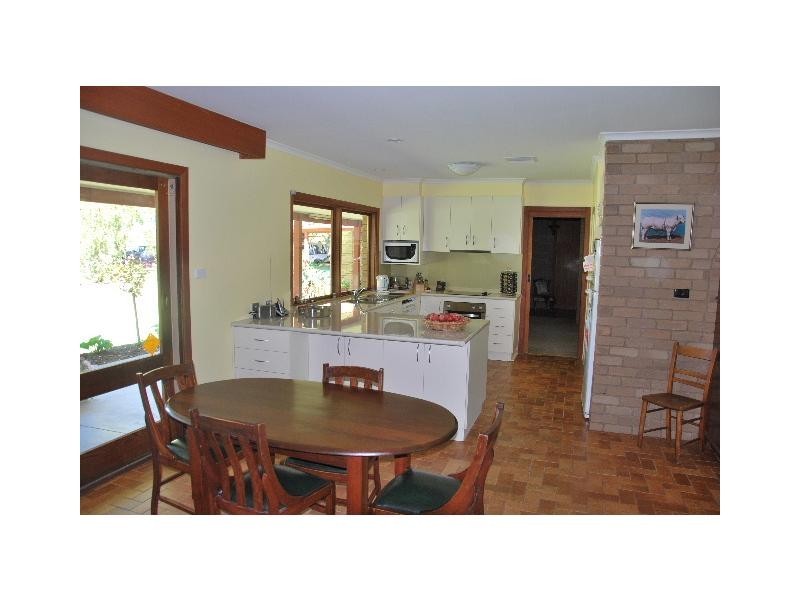 3836 Murray Valley Highway, Cobram VIC 3644