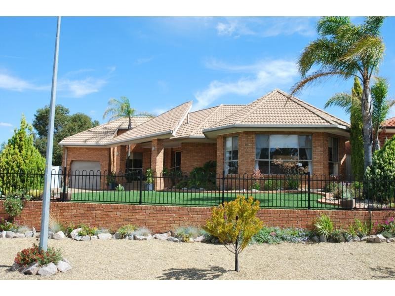 13 View Court, Cobram VIC 3644