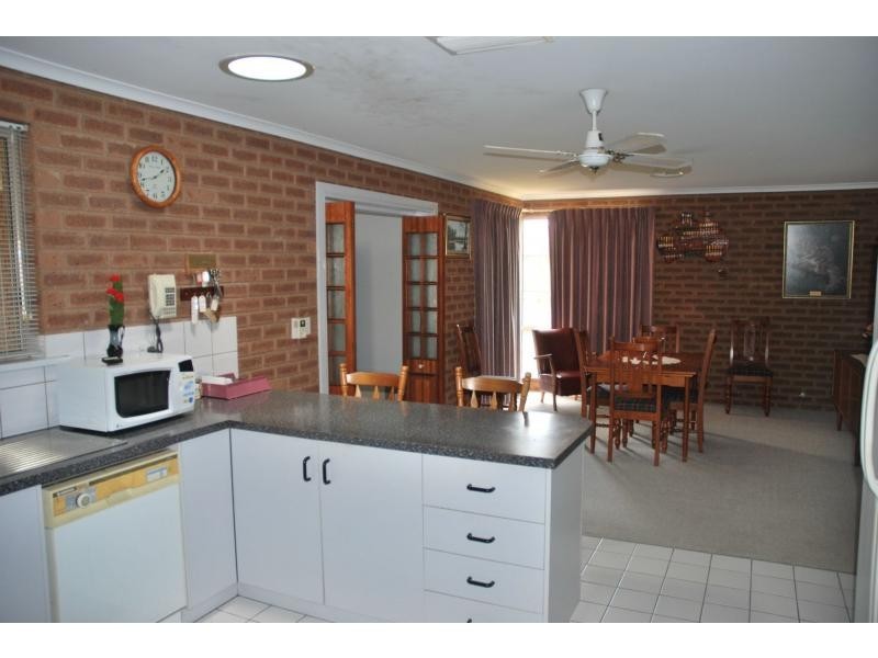 15 Mitchell Street, Cobram VIC 3644