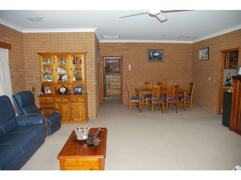 11 Catona Crescent, Cobram VIC 3644