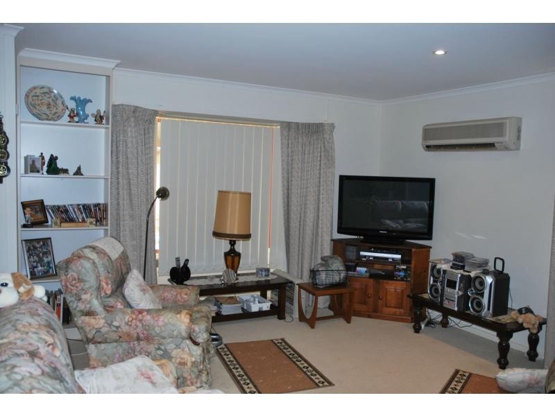 20 Lakeside Drive, Oasis Village, Cobram VIC 3644