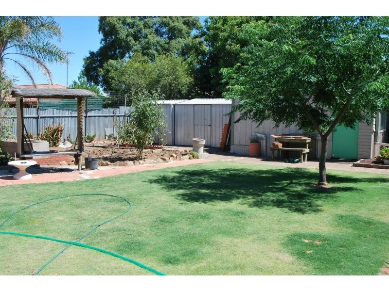 14 Manse Road, Cobram VIC 3644