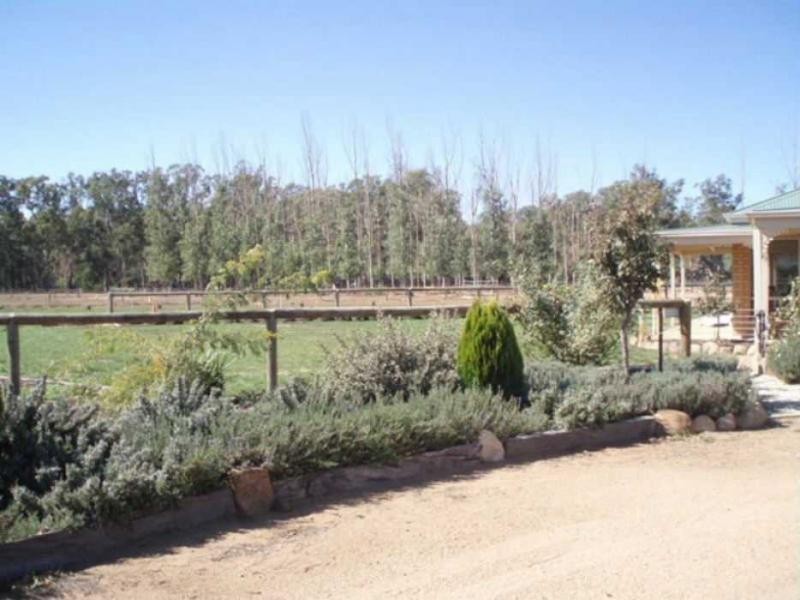 115 Cobrawonga Road, Cobram VIC 3644