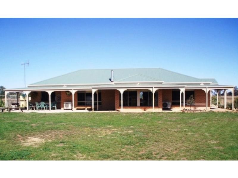115 Cobrawonga Road, Cobram East VIC 3644