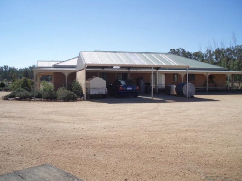 115 Cobrawonga Road, Cobram East VIC 3644