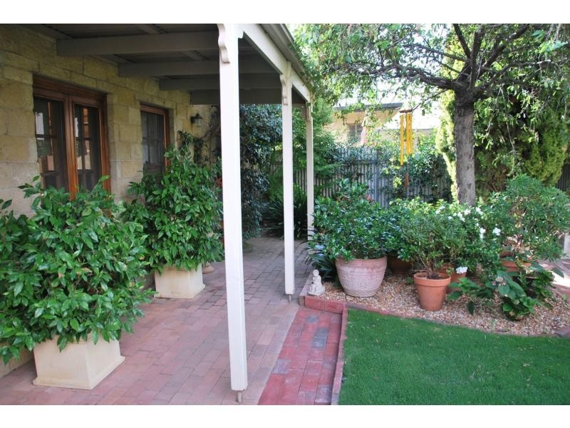 20 Burke Court, Cobram VIC 3644