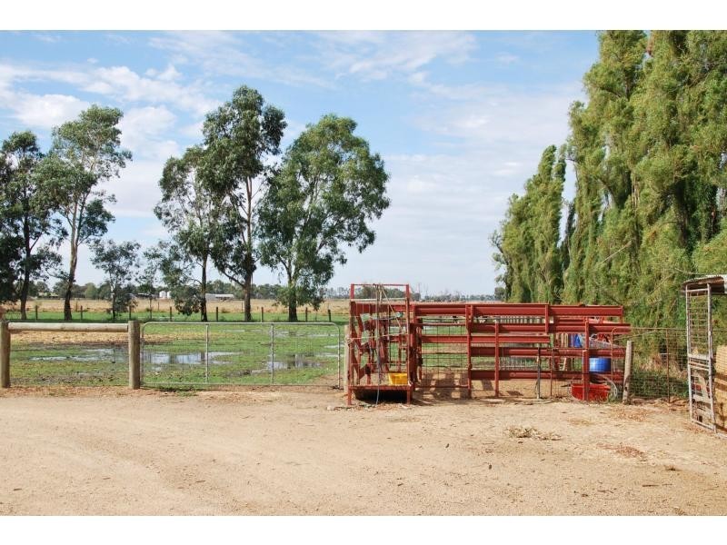 7 Ross Road, Muckatah VIC 3644